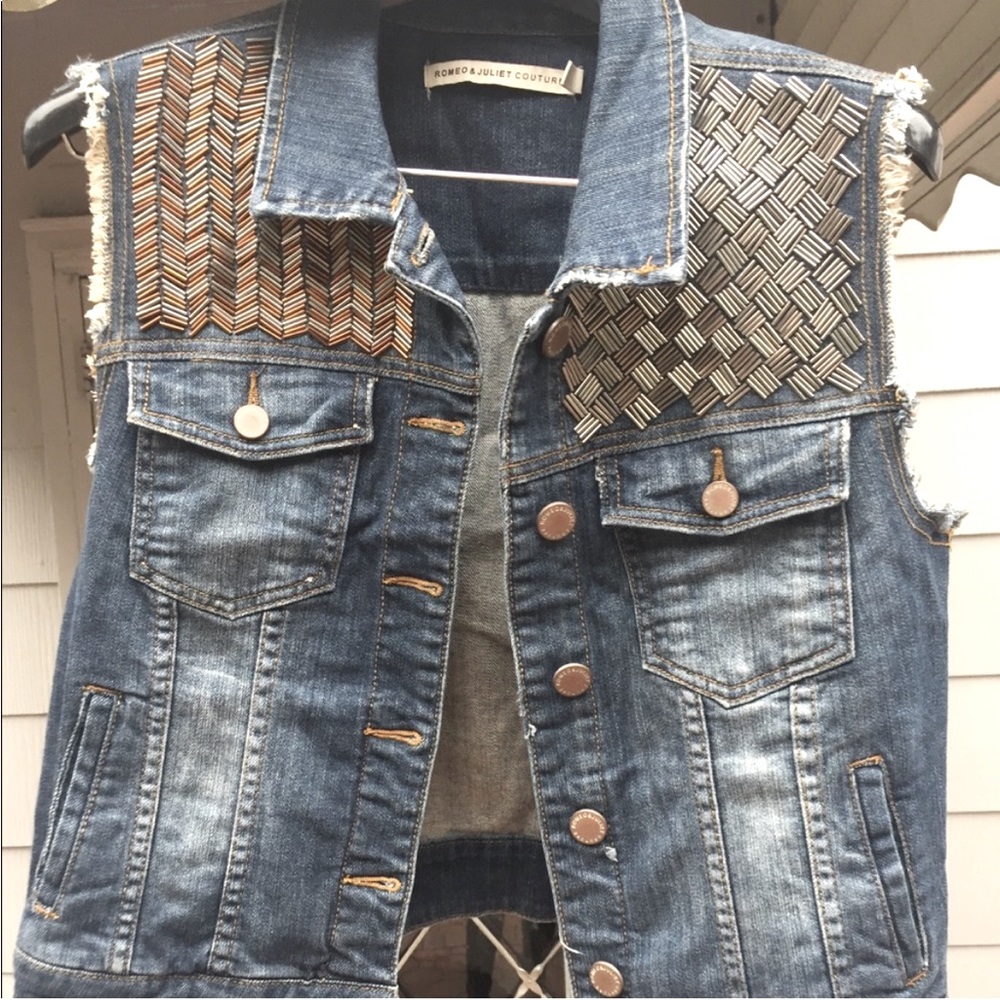 Romeo and Juliet Denim Beaded Vest - Picture 2 of 4